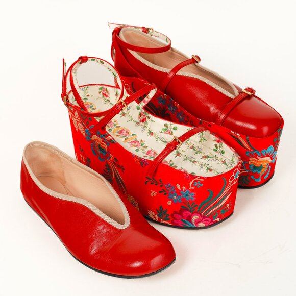 Gucci Hibiscus Red Malaga Kid Silk Hannelore Detachable Platform Slide - Picture 5 of 13